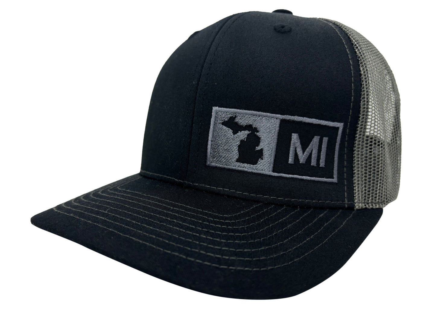 MICHIGAN TRUCKER HAT BLACK/GRAPHITE